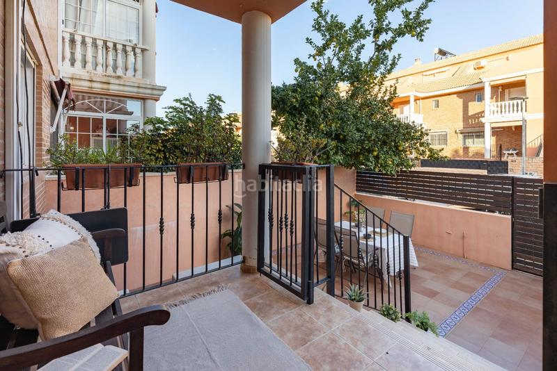 Foto 53ba2aa5-df86-4f17-a7b6-d2fcd6574ec0. Casa adossada amb calefacció aparcament a San Antonio de Benagéber