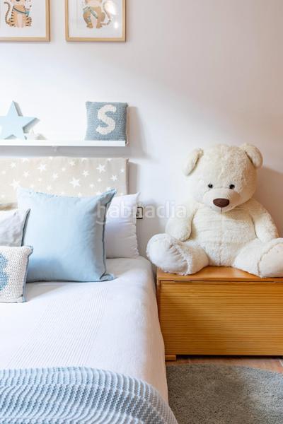 Foto 6848d611-9d75-454d-9e26-3b9a45174e76. Casa adossada amb calefacció aparcament a San Antonio de Benagéber