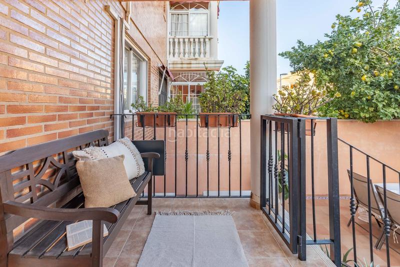 Foto 9e9edbea-84b8-4271-82b6-47e7051920f9. Casa adossada amb calefacció aparcament a San Antonio de Benagéber