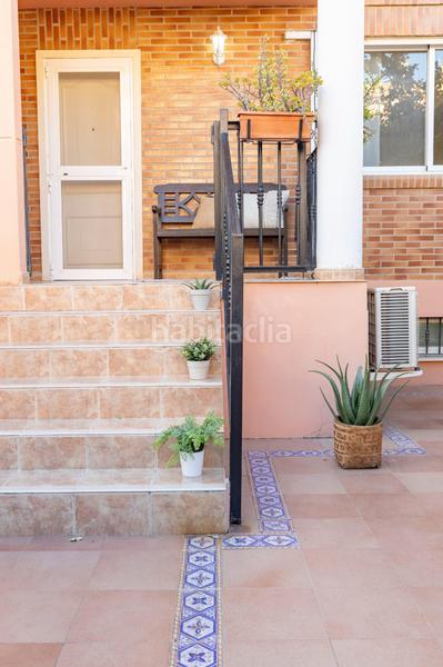 Foto a778b2ed-3743-4c34-9aa8-78af665e2f1f. Casa adossada amb calefacció aparcament a San Antonio de Benagéber