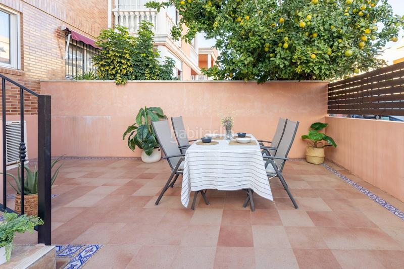 Foto baccc406-6efb-4c5d-b3db-88f2084841ee. Casa adossada amb calefacció aparcament a San Antonio de Benagéber