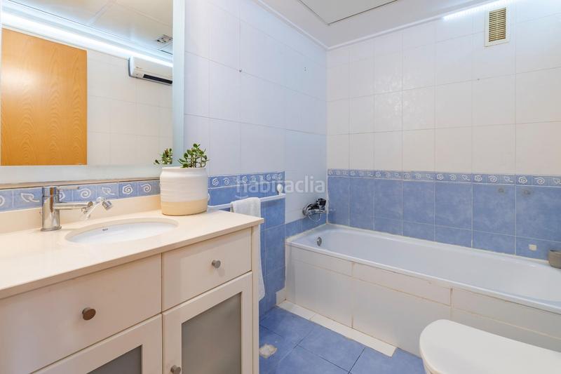 Foto 664fc7ed-4ff7-48ef-b01c-44aee894607e. Appartement avec chauffage dans Torrefiel Valencia