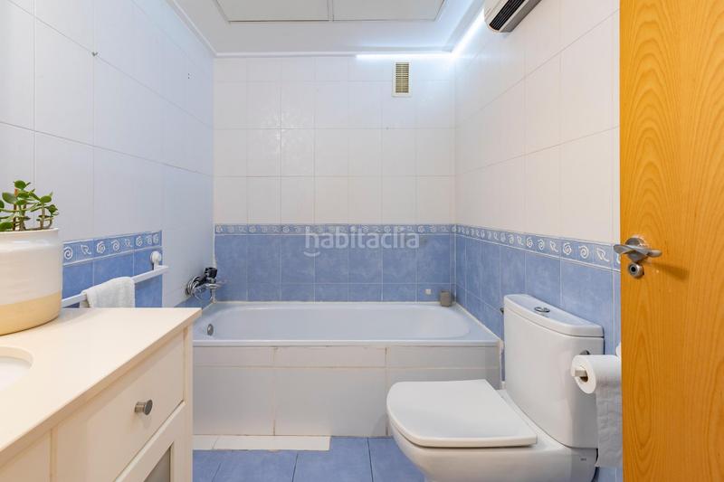 Foto 76161122-16c2-46da-9d9a-d406aa0c4010. Appartement avec chauffage dans Torrefiel Valencia