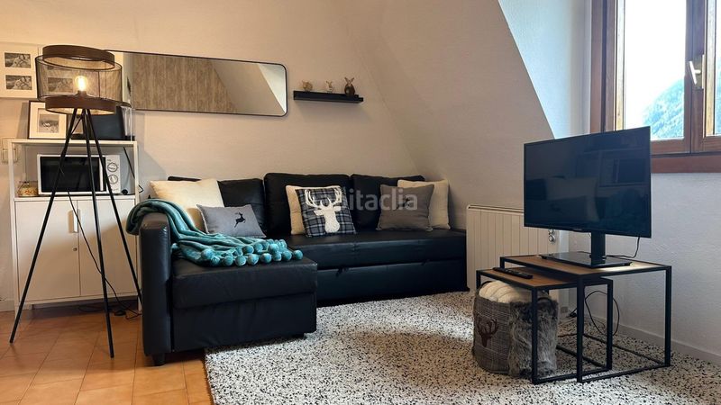 Foto 4b8037f3-c8a5-408d-aafa-c4ffa0575891. Loft amb calefacció aparcament piscina a Baquèira Naut Aran