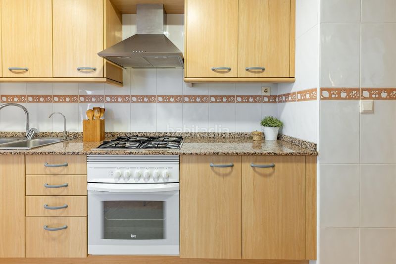 Foto 229cf674-7f6d-49c0-ab94-f72698383c62. Pis amb aparcament piscina a Valterna Paterna