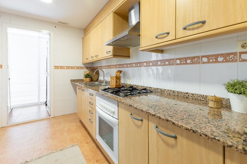 Foto f7328e65-5c6c-475a-9502-fe5ee634136a. Pis amb aparcament piscina a Valterna Paterna