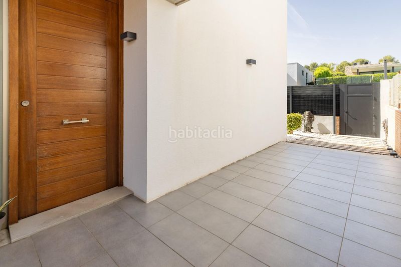 Foto c8bf39fe-2b38-41ab-a9ff-83a496ddb377. Xalet amb aparcament piscina a Torre en Conill-Cumbres de San Antonio Bétera