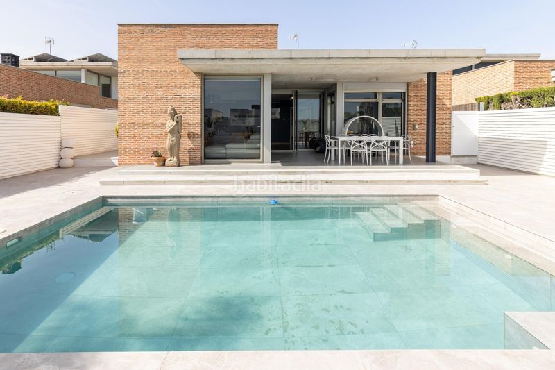 Foto cdd67633-0015-4e24-93fd-17d2762b5898. Xalet amb aparcament piscina a Torre en Conill-Cumbres de San Antonio Bétera