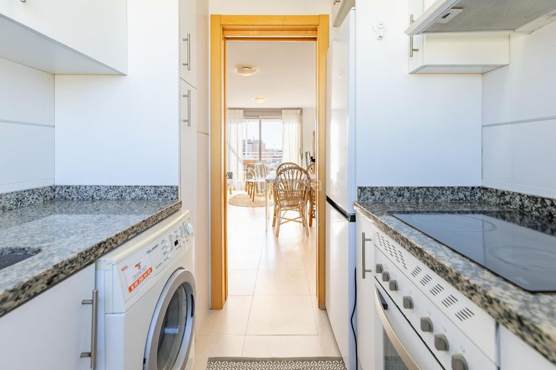 Foto 03e99c75-bc0a-4322-87b8-2d78de5ed534. Àtic amb aparcament piscina a Piles