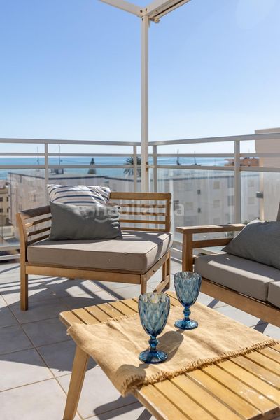 Foto 36dc7943-0c02-4c34-a888-172b200bde4a. Àtic amb aparcament piscina a Piles