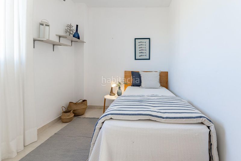 Foto 69c7d25c-921a-4e81-aa4f-3cd84c45a455. Àtic amb aparcament piscina a Piles