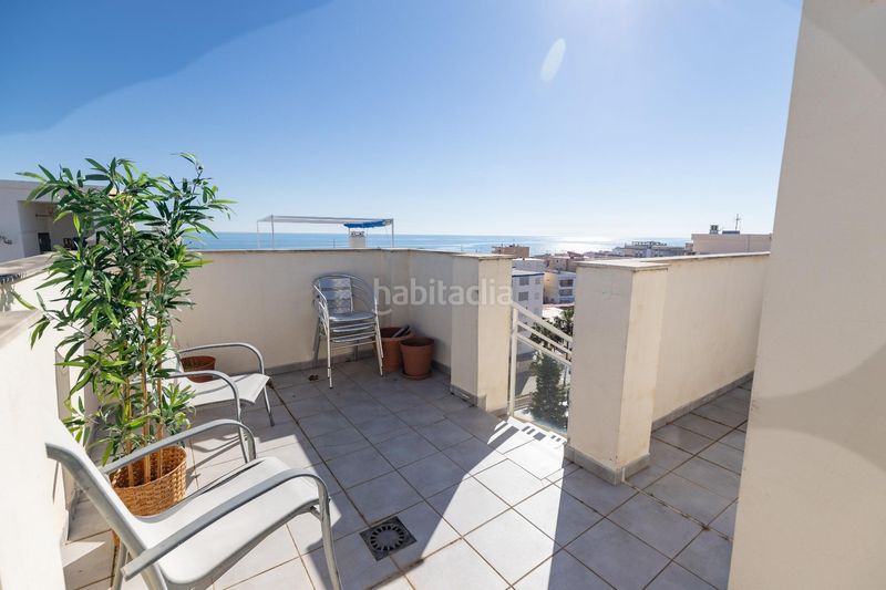 Foto 857b1db1-7bb7-44a4-9366-790766e59987. Àtic amb aparcament piscina a Piles