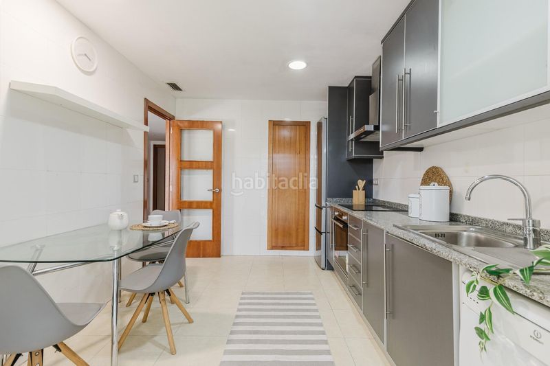 Foto 5b553fdc-e61c-4966-bd07-788d6c212942. Pis amb aparcament piscina a Valterna Paterna