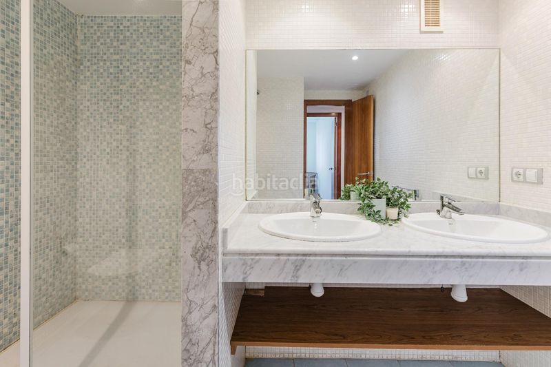 Foto a19e91bf-6d2e-45c5-b428-916cc8220cb2. Pis amb aparcament piscina a Valterna Paterna