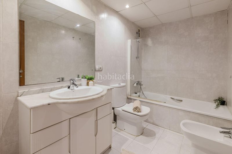 Foto c1ad5abf-79e6-4a4d-b9cb-f4716b4e704e. Pis amb aparcament piscina a Valterna Paterna