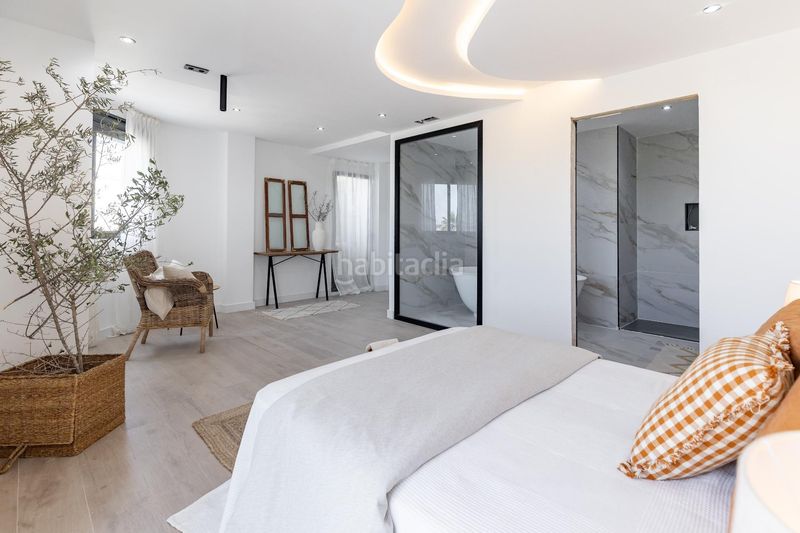 Foto 0130b23f-d762-4d90-8ce9-fe06faa37b0d. Piso amplio y moderno piso reformado junto al polideportivo en Sedaví