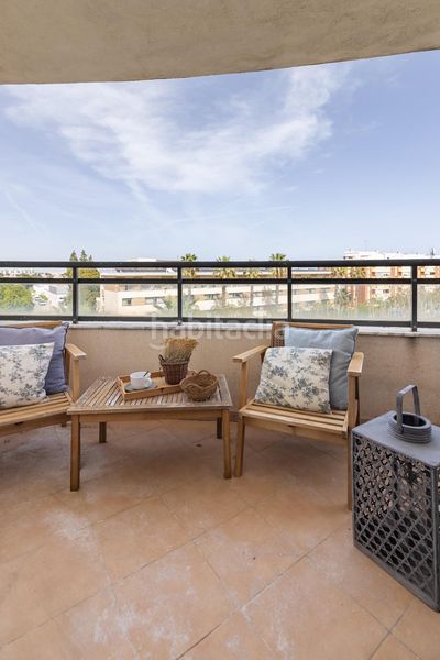 Foto 17049be1-f3c0-41e8-a9d5-85375848c285. Piso amplio y moderno piso reformado junto al polideportivo en Sedaví