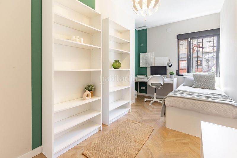 Foto 003a2bf9-50b6-417f-b2dc-0b562e39d137. Pis a La Petxina Valencia