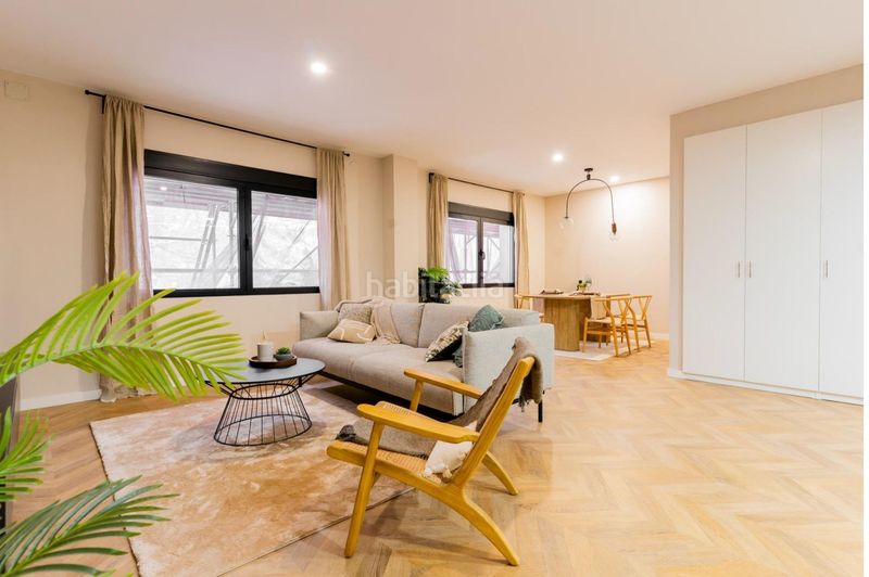 Foto 0cb40aae-a32b-467a-b764-765ca54178e6. Pis a La Petxina Valencia