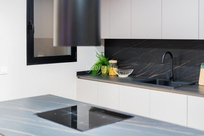 Foto b8cf5222-f528-4ea6-aaa5-a97747693398. Pis a La Petxina Valencia