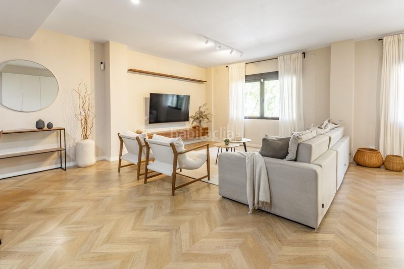 Foto c16e3c8c-9407-42ce-824c-3c74145999ba. Pis a La Petxina Valencia