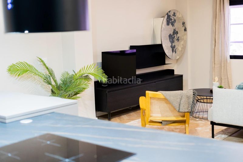 Foto f40f8384-749f-4742-a43f-c25dd30a2fc3. Pis a La Petxina Valencia