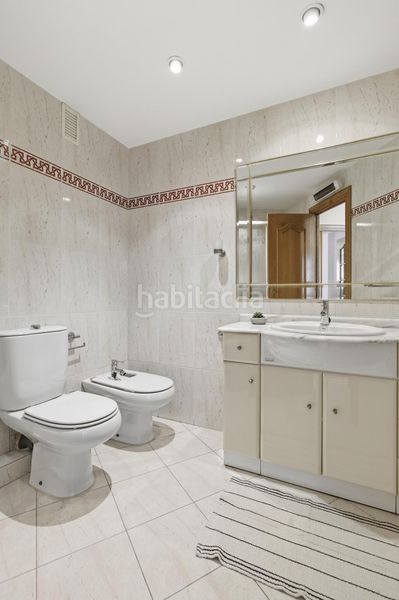 Foto 14266b0d-1bac-431d-9b0a-ff4ad2a1dd8f. Pis a Benimàmet Valencia