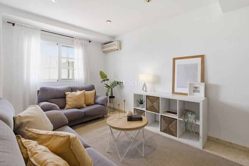 Foto 448f1eb6-b910-4252-8ae9-e4d6030c973e. Pis a Benimàmet Valencia