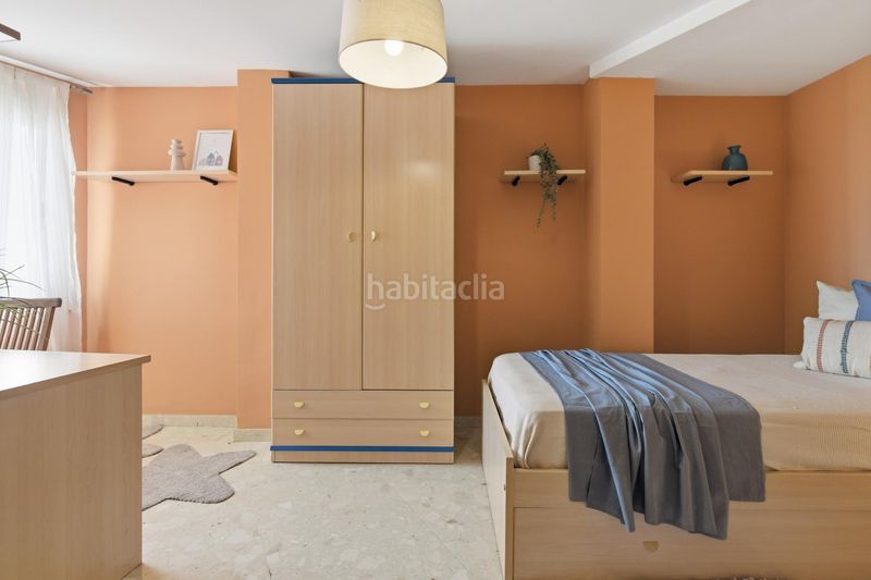 Foto c656f620-59f2-4e96-92c3-13404fc78603. Pis a Benimàmet Valencia