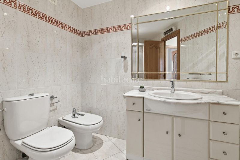 Foto cb952a98-cf1f-4748-a1ba-886982727f7a. Pis a Benimàmet Valencia