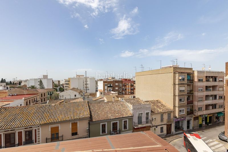 Foto d992c855-0f44-47f6-9b75-b8e361d6b2c4. Pis a Benimàmet Valencia