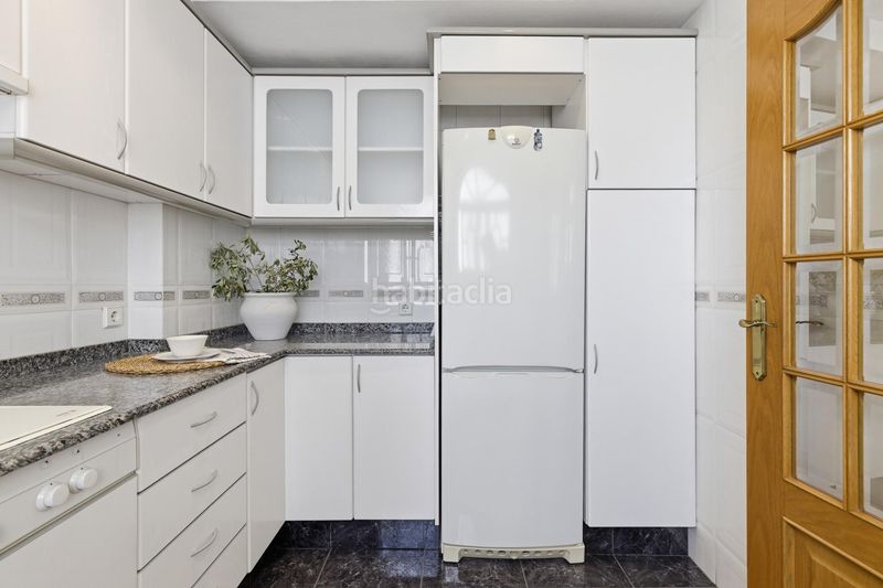 Foto eb128caf-1bb0-4880-88a5-aaea1298fa7b. Pis a Benimàmet Valencia