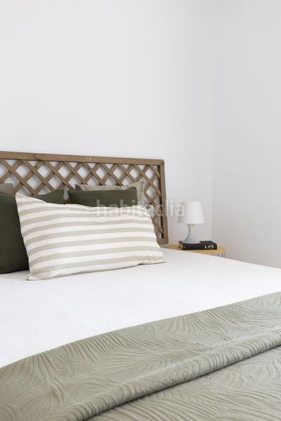 Foto ee2cdaad-af53-4250-97a5-33eaf93204b9. Pis a Benimàmet Valencia