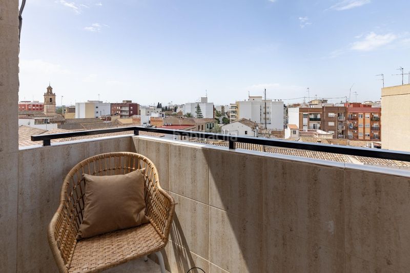 Foto f84e7ca0-0754-4948-8420-3243991c6e79. Pis a Benimàmet Valencia