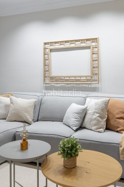 Foto 21f0d51b-1531-49d2-b986-b02a7ec63e9e. Casa amb piscina a Centro Chiva