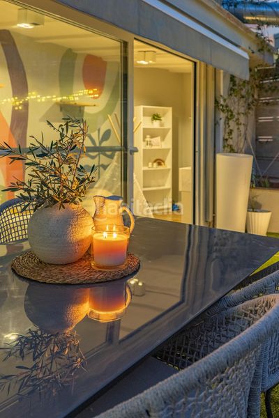 Foto 79fd7051-39e3-4d91-8384-50b3551e9907. Casa amb piscina a Centro Chiva