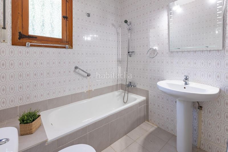 Foto 2c5f7238-dba1-4062-af0d-b8a71cb4f0d7. Xalet amb aparcament piscina a Las Rotas / Les Rotes Dénia