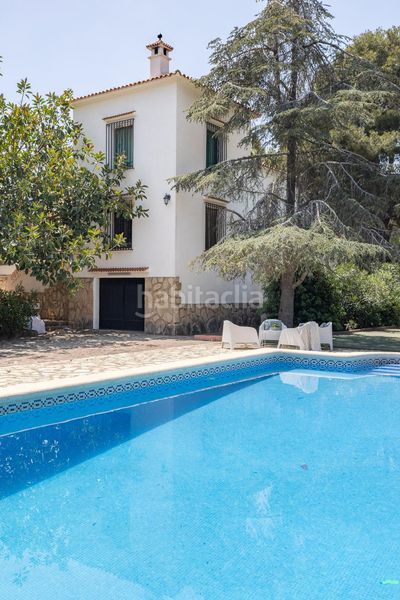 Foto 8737b172-87a6-4922-83b8-e8ca015c0224. Xalet amb aparcament piscina a Las Rotas / Les Rotes Dénia