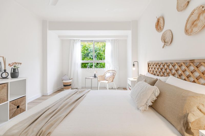 Piso luminoso de 4 habitaciones , con balcón y vistas despejadas en Valencia - Imagen 26