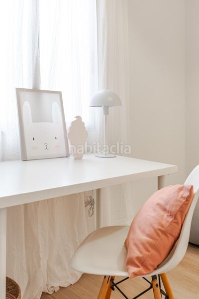 Piso luminoso de 4 habitaciones , con balcón y vistas despejadas en Valencia - Imagen 30
