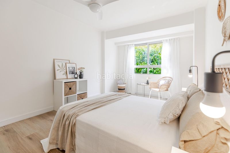Piso luminoso de 4 habitaciones , con balcón y vistas despejadas en Valencia - Imagen 32