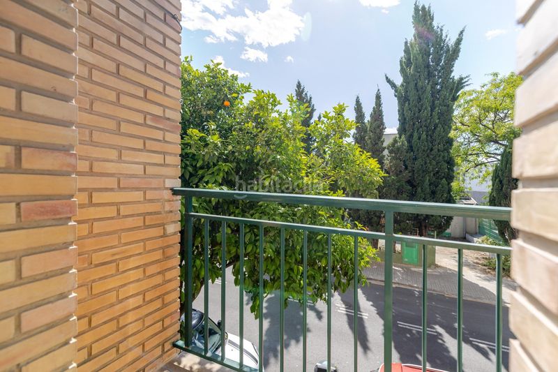 Piso luminoso de 4 habitaciones , con balcón y vistas despejadas en Valencia - Imagen 49