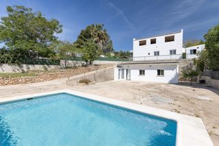 Chalet  Calle c. ur altury 28. Chalet en turís, urbanización altury, con parcela de 1.117 m2, p