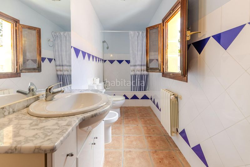 Foto 067c71fa-ccca-4bd7-83f3-347732c3f4d1. Casa amb calefacció aparcament a Bocairent