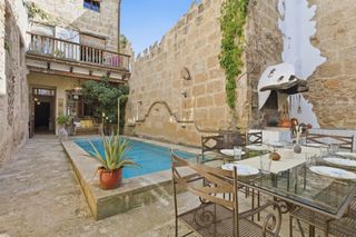 Chalet  Major 53. Una joya escondida en el corazón de jávea