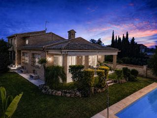 House in Montealegre. Espectacular vivienda en leliana