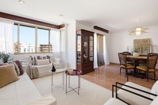 Pis  Carcagente. Magnifica vivienda con garaje en  calle carcagente