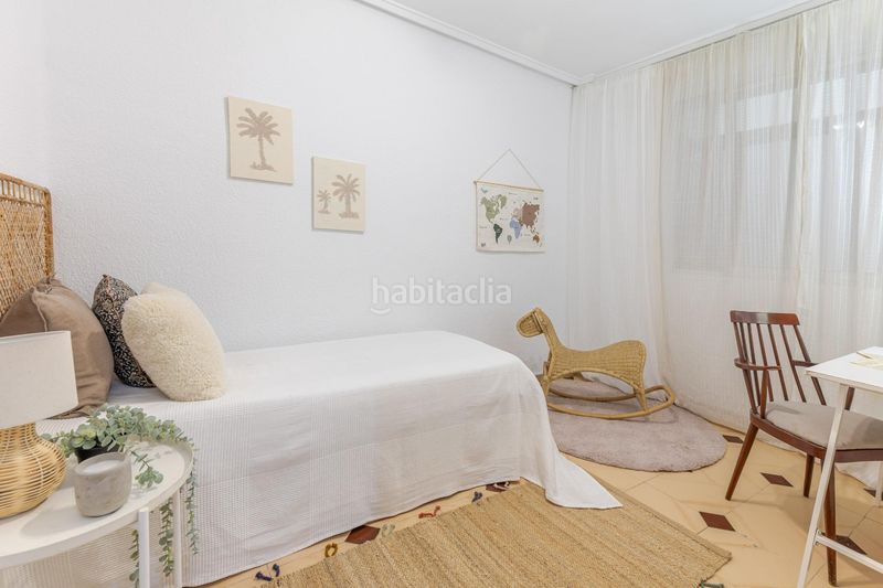 Foto ac9741cb-0405-4824-9fa7-bd81325796fc. Pis amb calefacció a Malilla Valencia