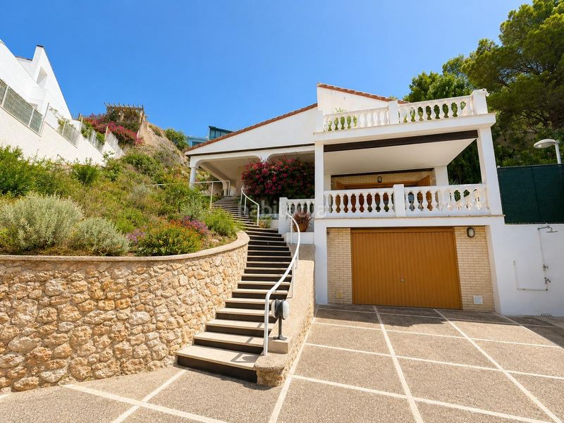 Foto 3cd0ad20-e255-46a0-b67a-fe83a8a19029. Rent chalet with heating parking pool in El Faro Cullera