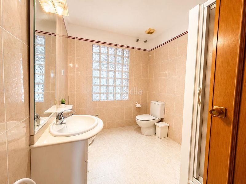 Foto 4a6ed8f3-3033-423e-8711-8928d7e8aa74. Rent chalet with heating parking pool in El Faro Cullera